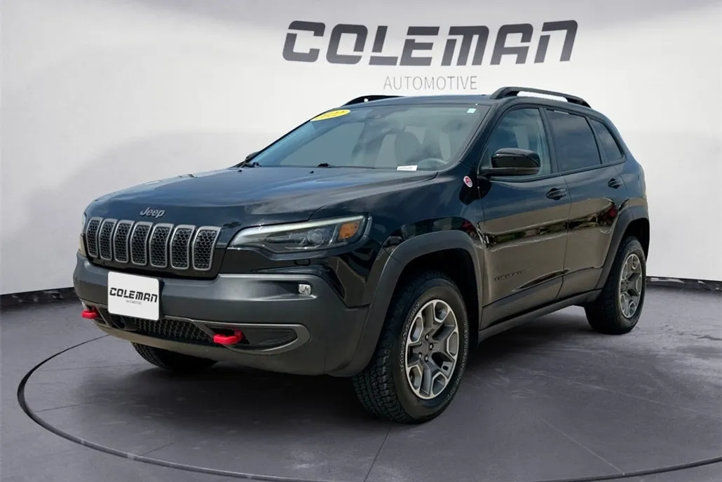 2022 Jeep Cherokee Trailhawk photo 1