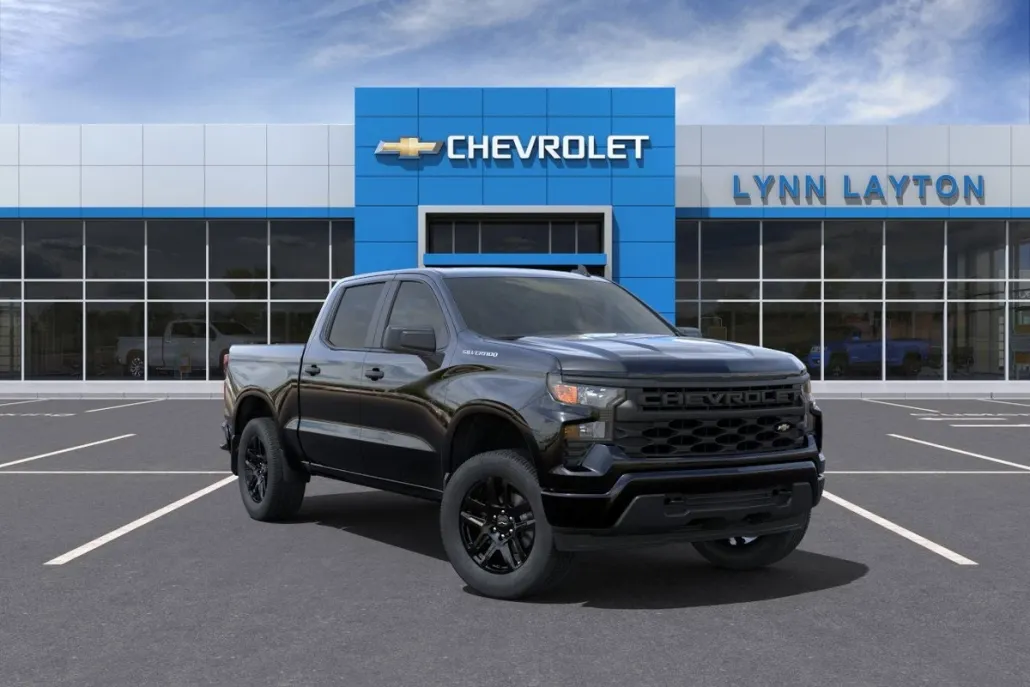 2025 Chevrolet Silverado 1500 Custom photo 1