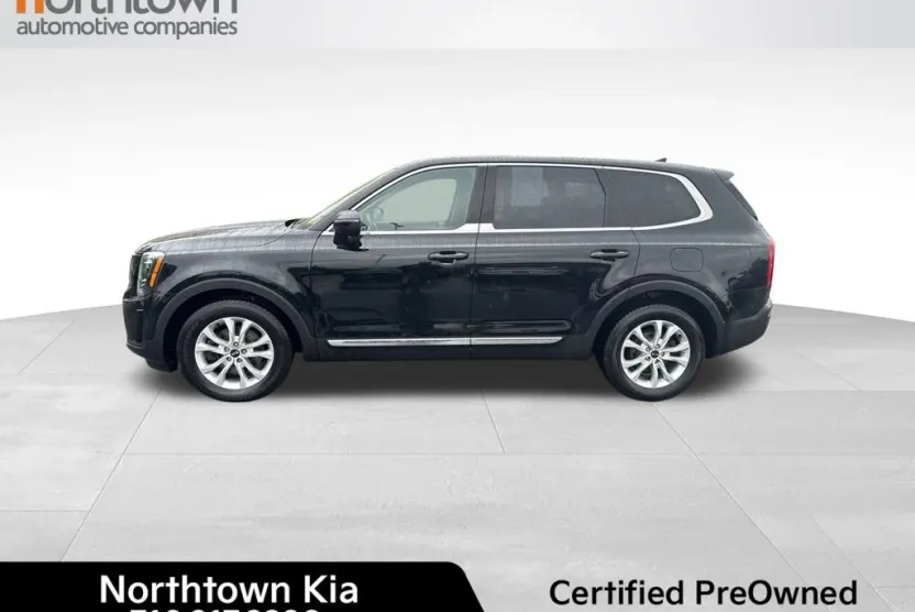 2021 Kia Telluride LX photo 1