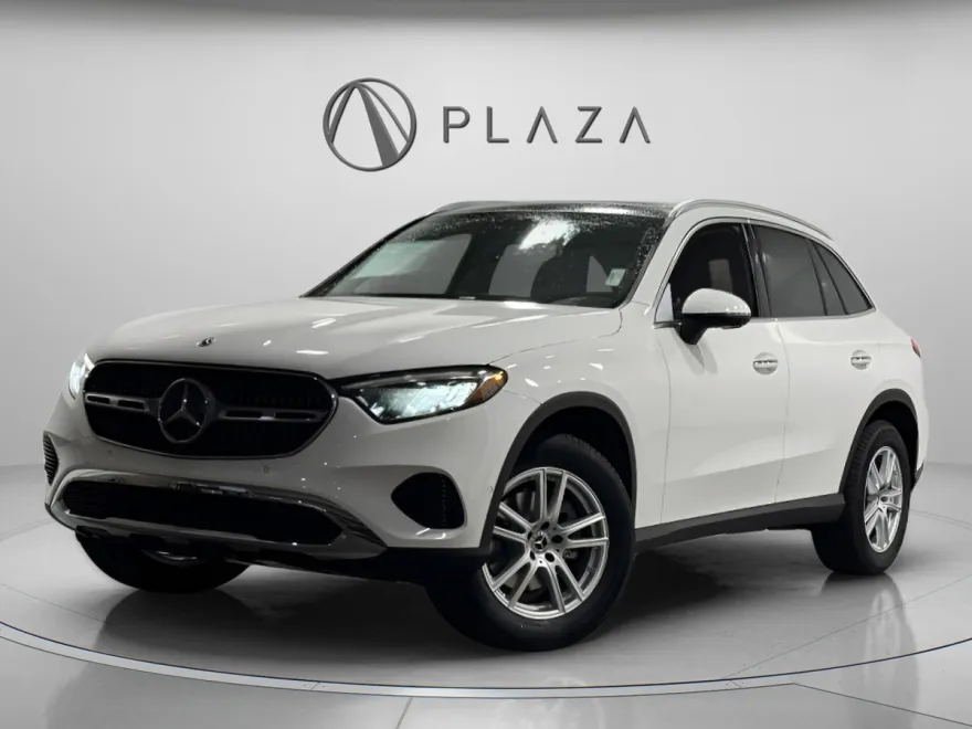 2026 Mercedes Benz GLC 300 4MATIC photo 1