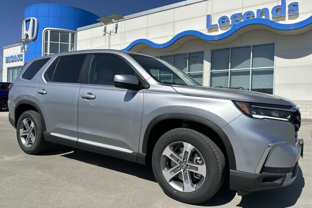 2025 Honda Pilot EX-L photo 1