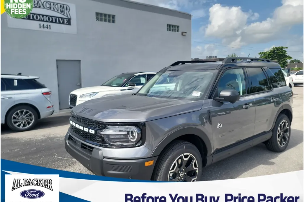 2025 Ford Bronco Sport Outer Banks photo 1