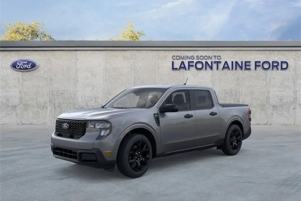 2025 Ford Maverick XLT photo 1