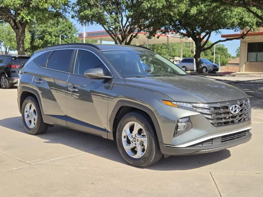 2022 Hyundai Tucson SEL photo 1