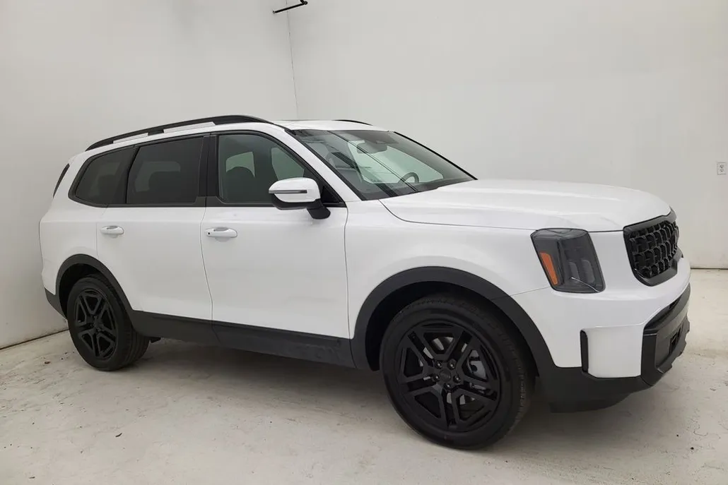 2025 Kia Telluride EX X-Line photo 1