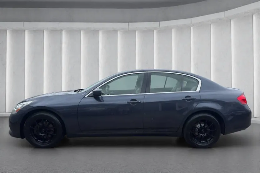 2012 Infiniti G37 x Limited Edition photo 1