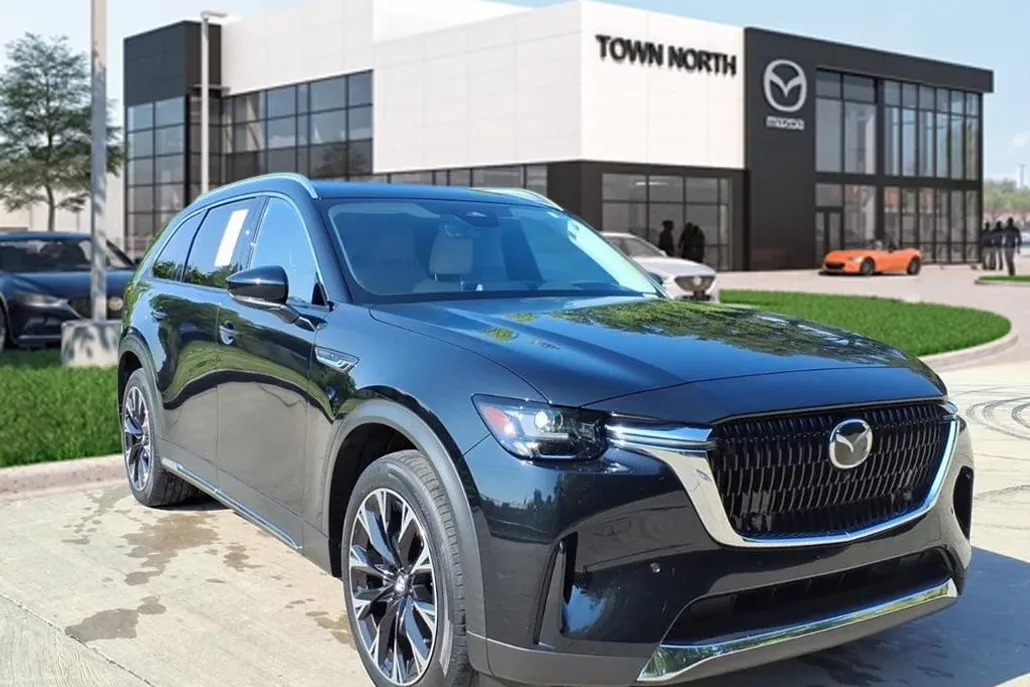 2024 Mazda CX-90 Premium Plus photo 1
