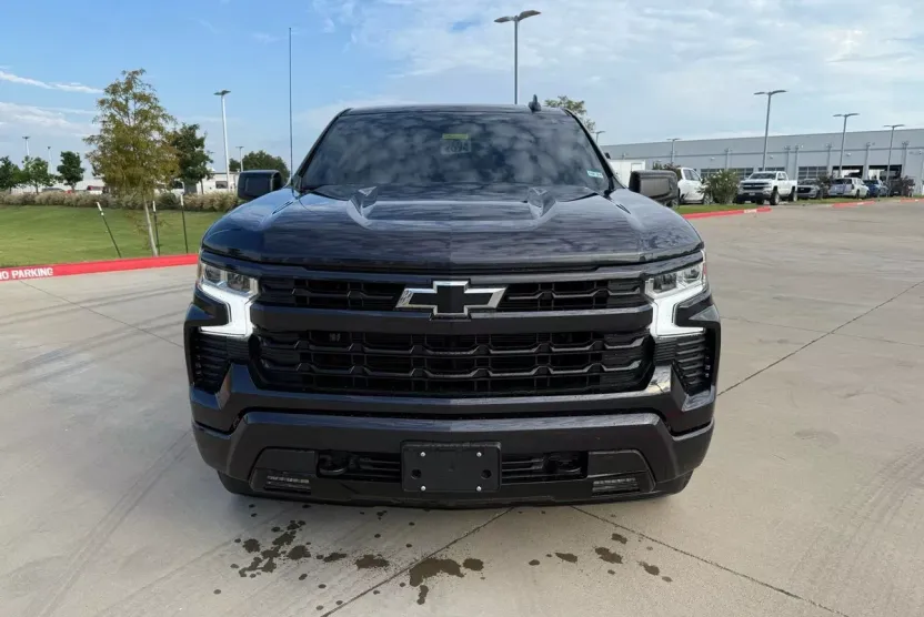2022 Chevrolet Silverado 1500 RST photo 1