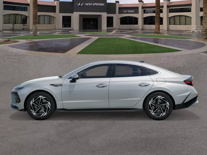2026 Hyundai Sonata SEL Sport photo 1