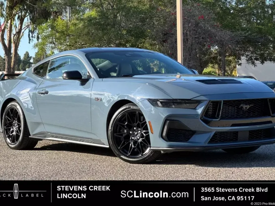 2024 Ford Mustang Premium GT photo 1