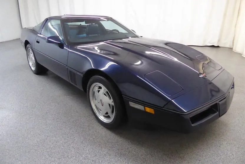 1988 Chevrolet Corvette Coupe photo 1
