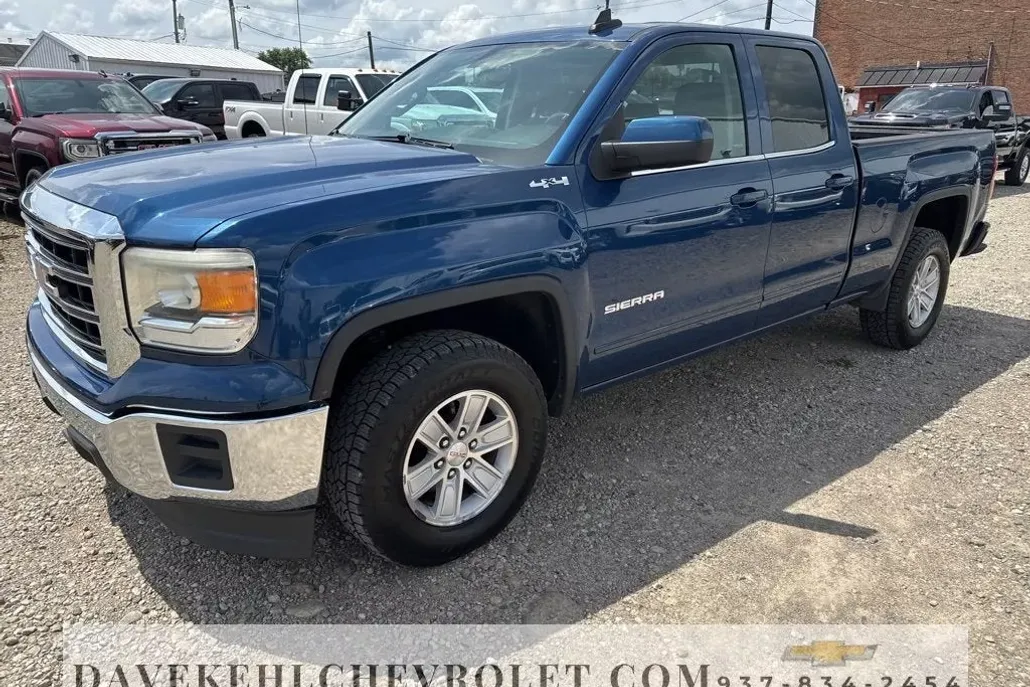 2015 Gmc Sierra 1500 SLE photo 1