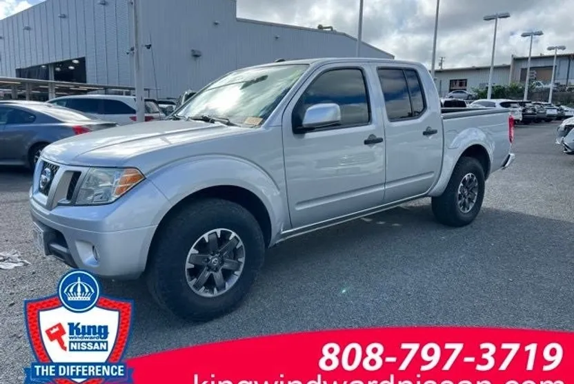 2019 Nissan Frontier PRO-4X Crew Cab photo 1