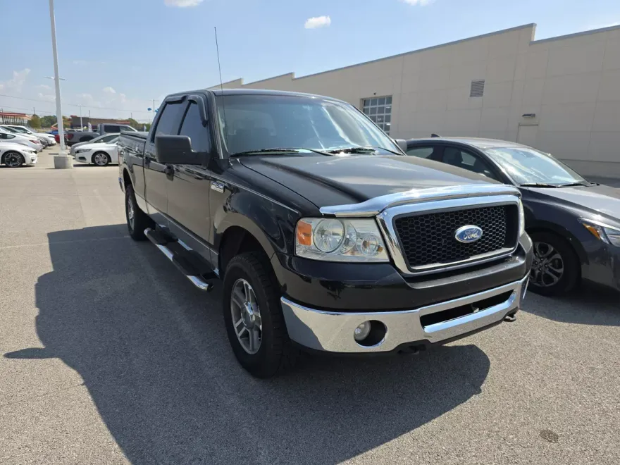 2007 Ford F-150 XLT photo 1