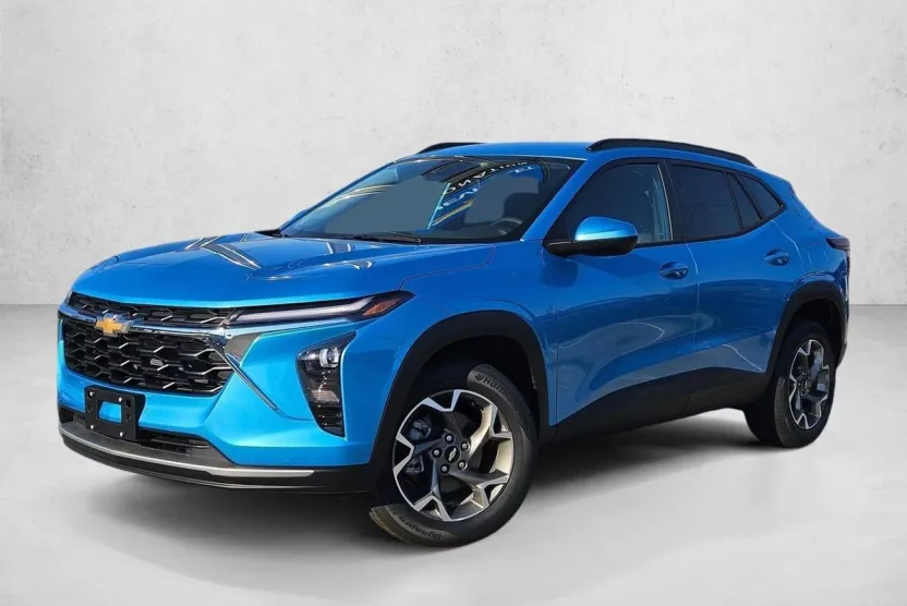 2026 Chevrolet Trax LT photo 1