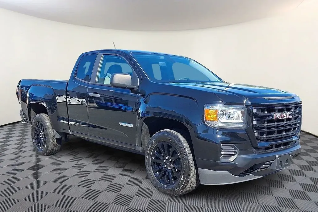 2022 Gmc Canyon Elevation Standard photo 1