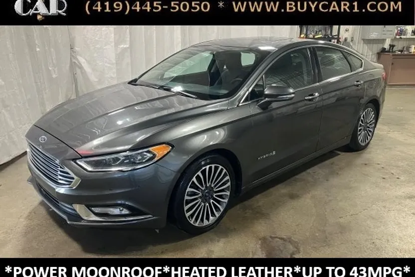 2017 Ford Fusion Titanium Hybrid photo 1