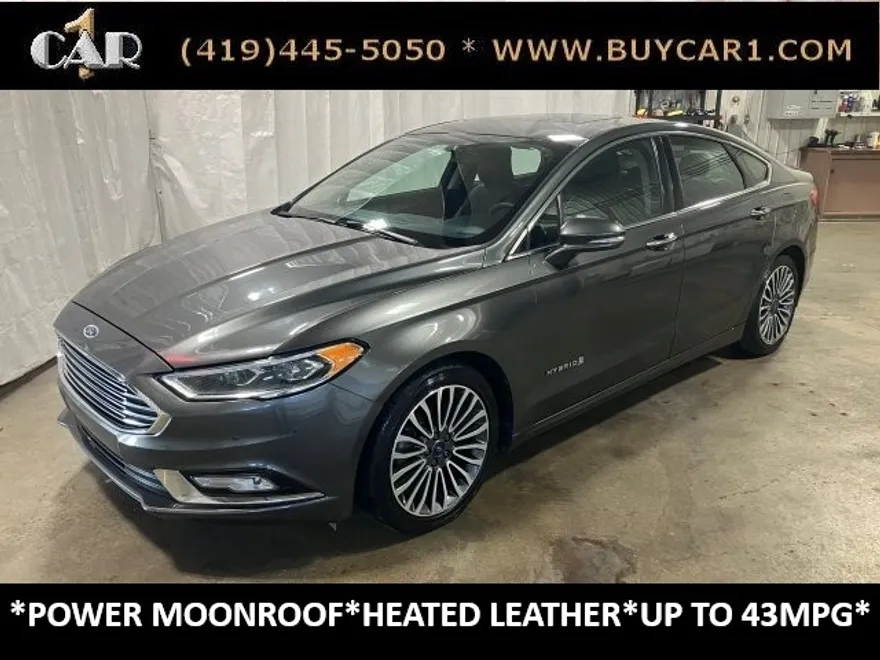 2017 Ford Fusion Titanium Hybrid photo 1