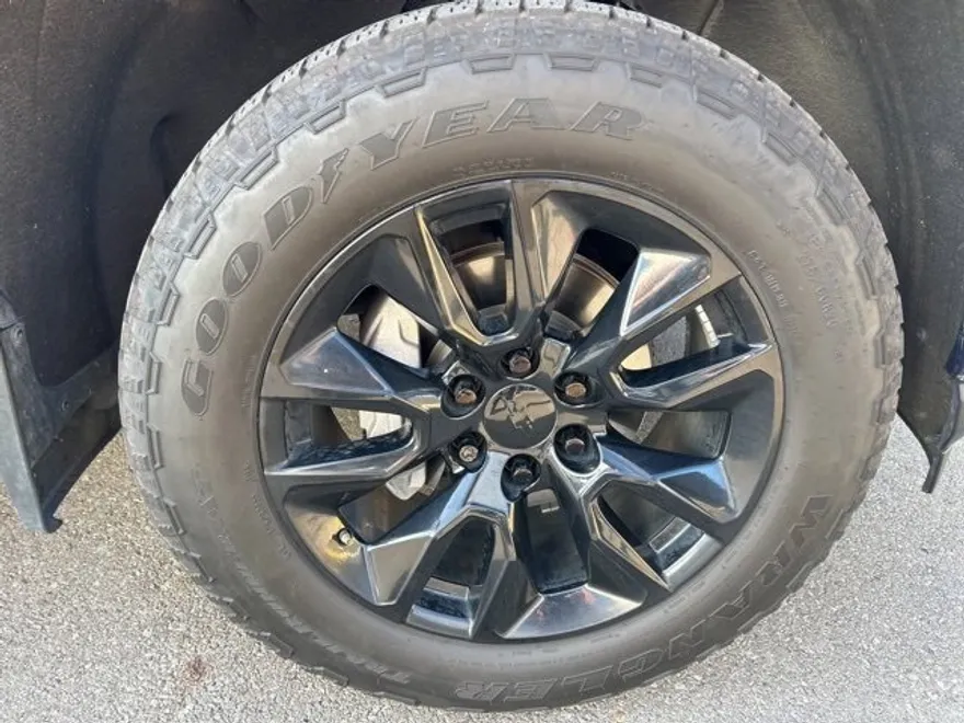 2021 Chevrolet Silverado 1500 RST photo 1