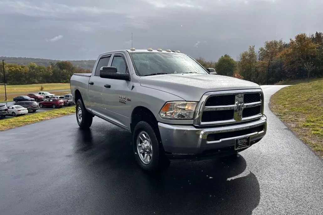2016 Ram 2500 Tradesman photo 1
