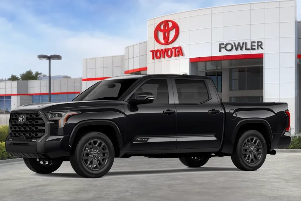 2026 Toyota Tundra Platinum CrewMax photo 1