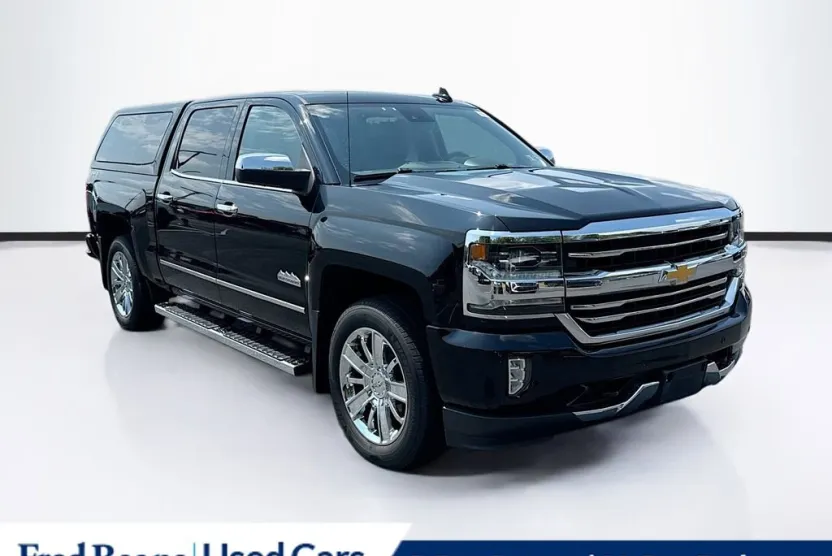 2018 Chevrolet Silverado 1500 High Country photo 1