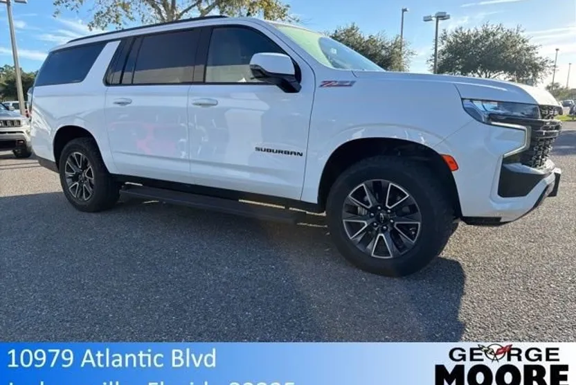 2021 Chevrolet Suburban Z71 photo 1