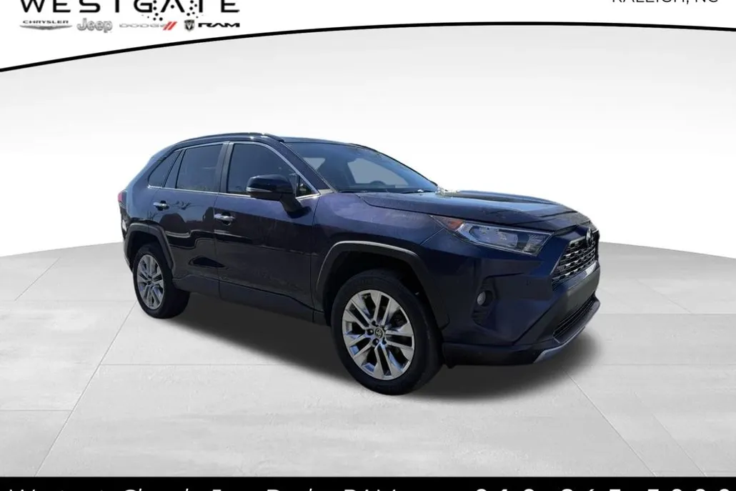 2021 Toyota RAV4 Limited photo 1
