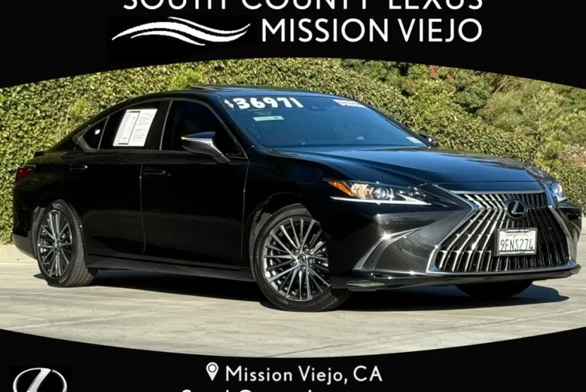 2023 Lexus ES 300h Premium photo 1