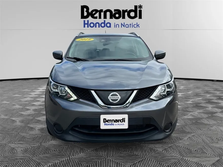 2019 Nissan Rogue Sport SV photo 1