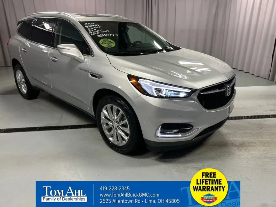 2021 Buick Enclave Premium photo 1