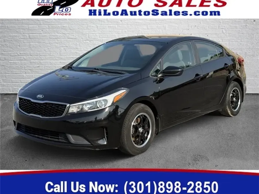 2017 Kia Forte LX Base photo 1