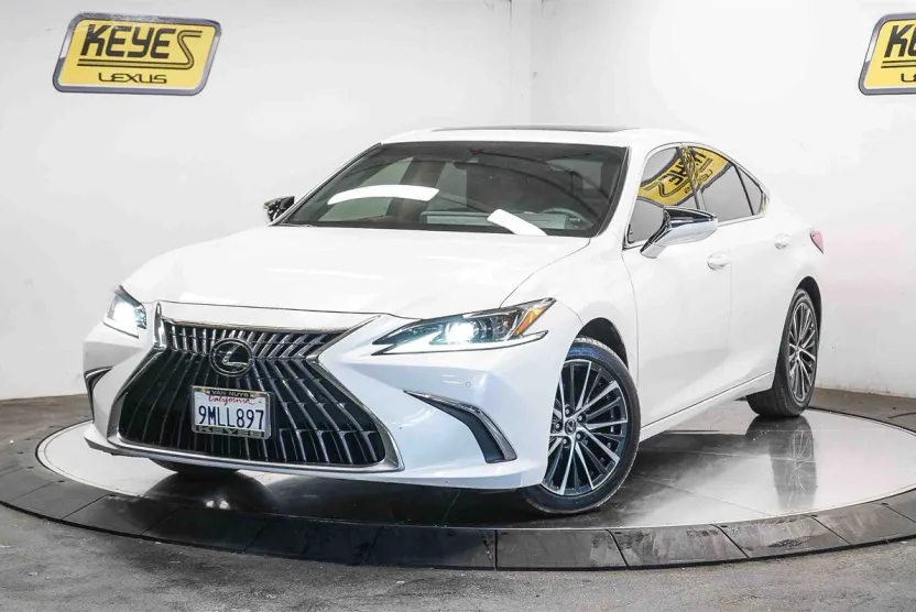 2024 Lexus ES 300h Premium photo 1