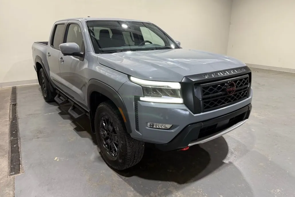 2024 Nissan Frontier PRO-4X photo 1