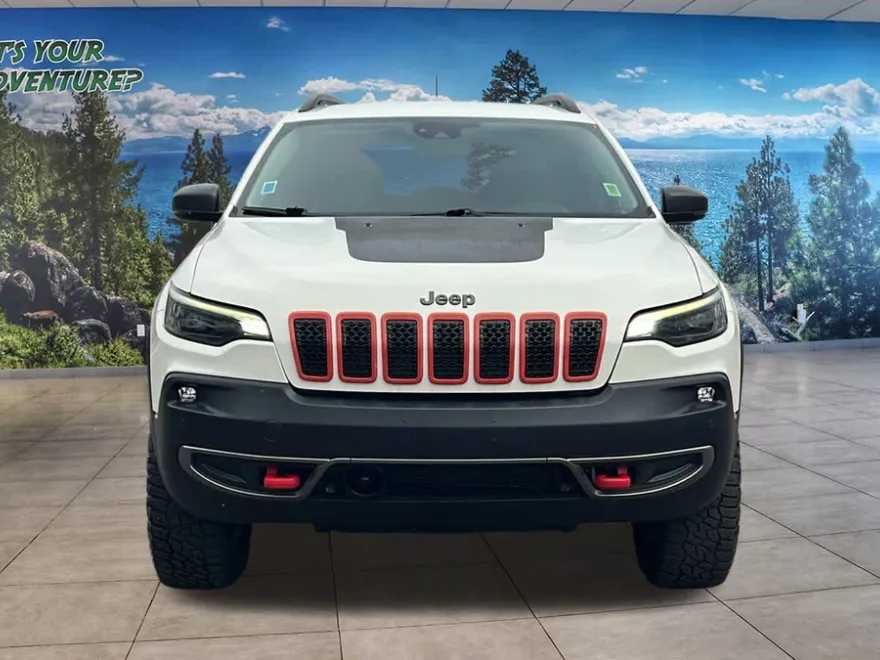 2019 Jeep Cherokee Trailhawk photo 1