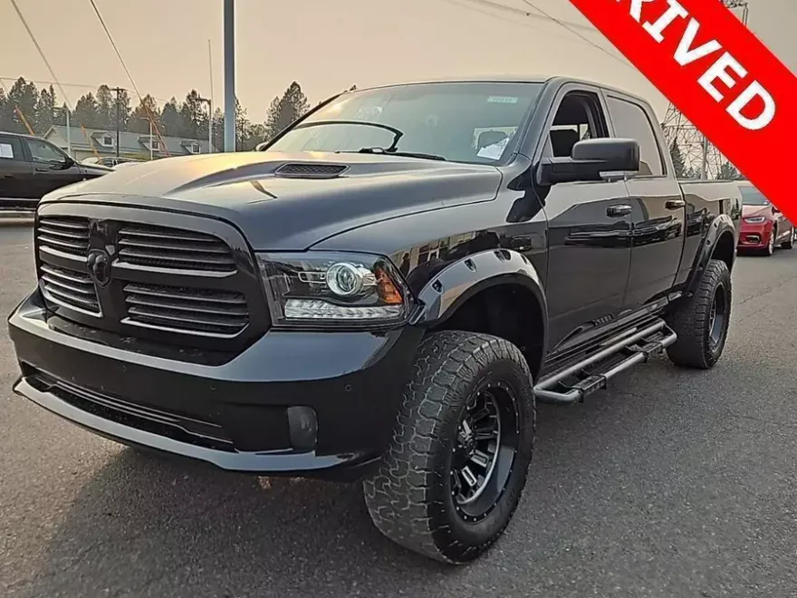 2017 Ram 1500 Sport photo 1
