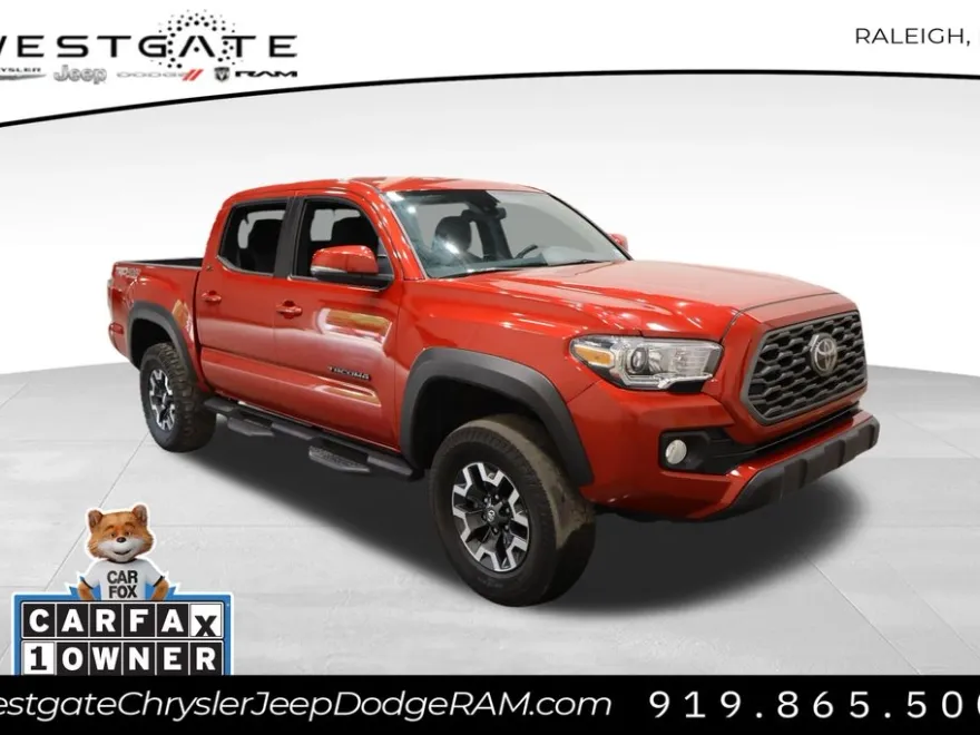 2022 Toyota Tacoma TRD Off-Road V6 photo 1