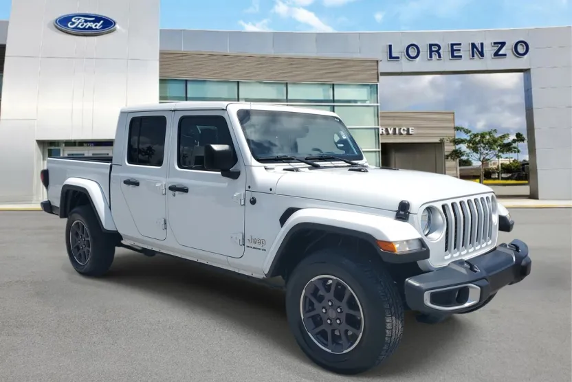 2023 Jeep Gladiator Overland photo 1
