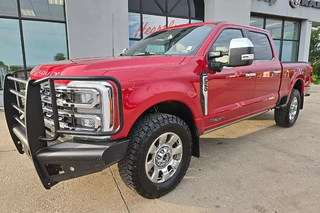 2024 Ford F-250 photo 1