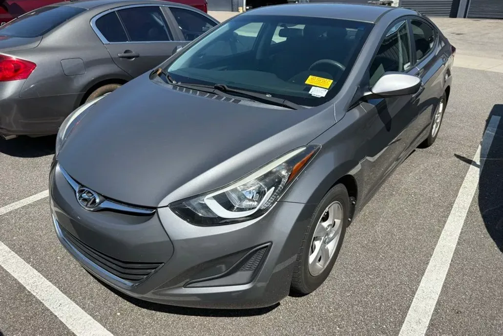 2014 Hyundai Elantra GLS photo 1