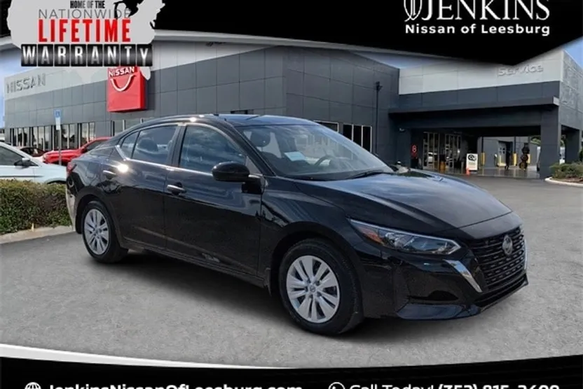 2025 Nissan Sentra S photo 1