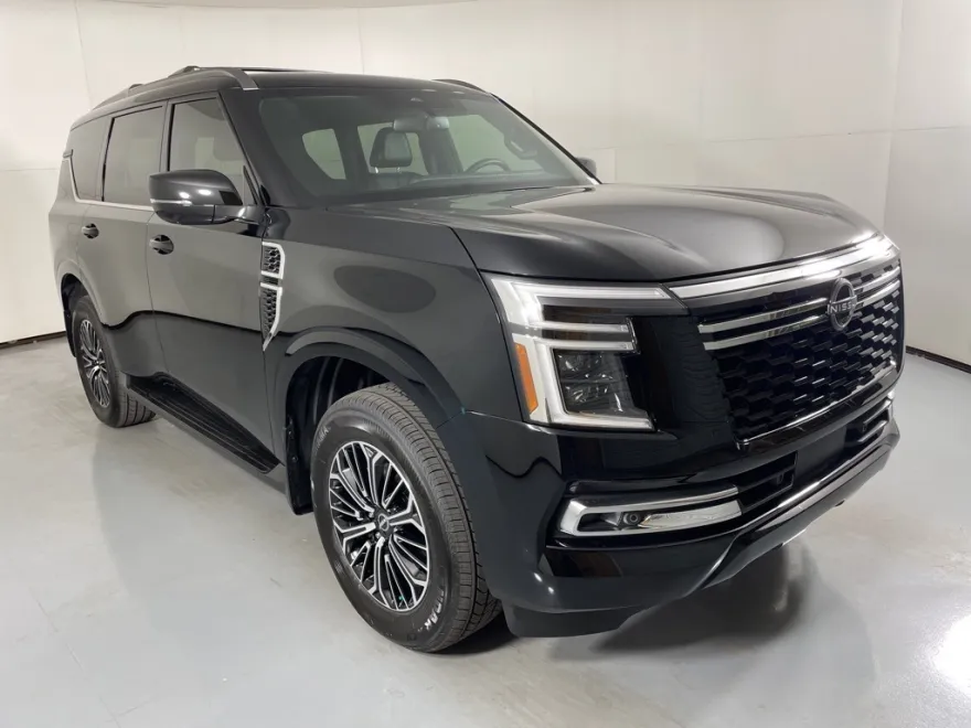 2026 Nissan Armada SL photo 1