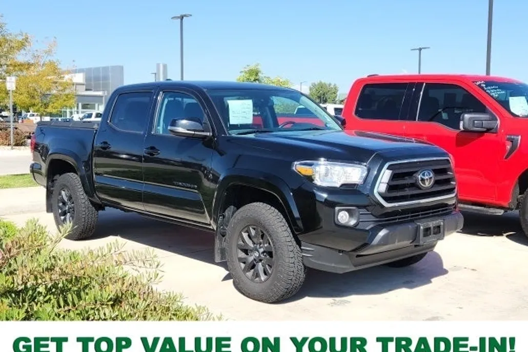 2023 Toyota Tacoma SR5 V6 photo 1