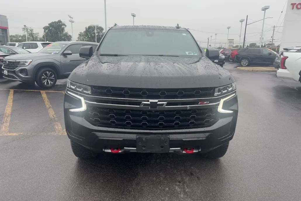 2021 Chevrolet Tahoe Z71 photo 1