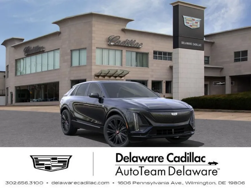 2025 Cadillac Lyriq Sport photo 1
