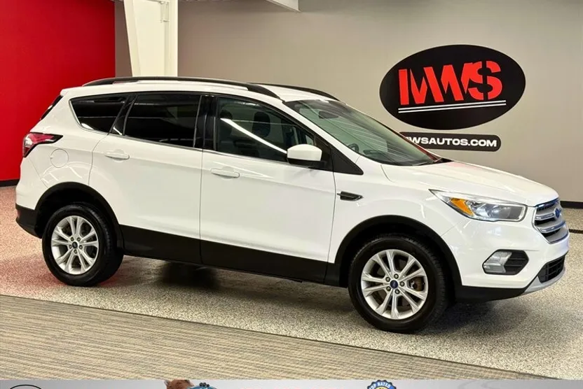 2018 Ford Escape SE photo 1