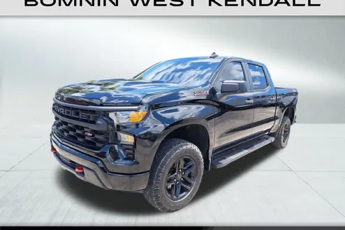 2022 Chevrolet Silverado 1500 Custom Trail Boss photo 2