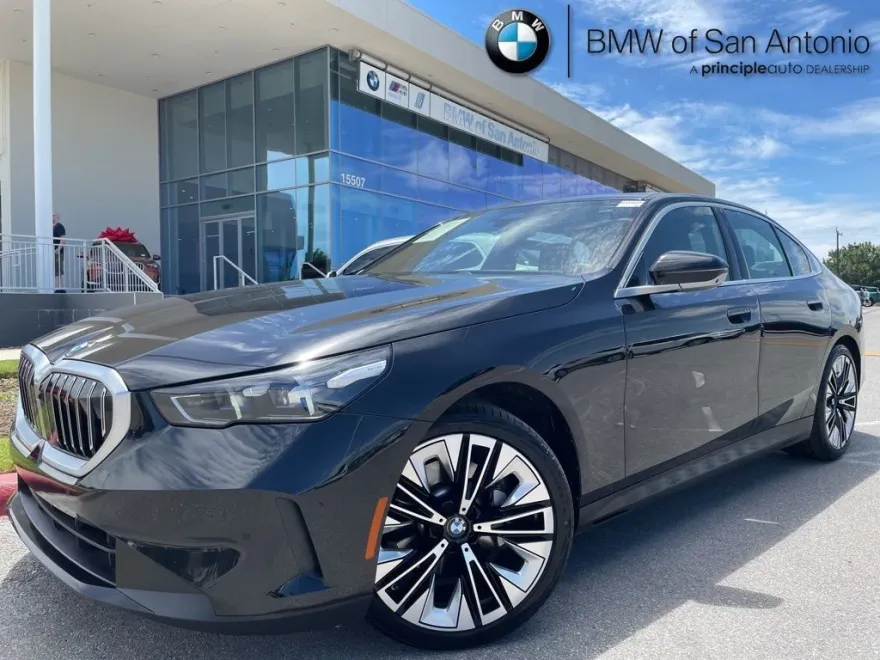 2024 Bmw 530i photo 1