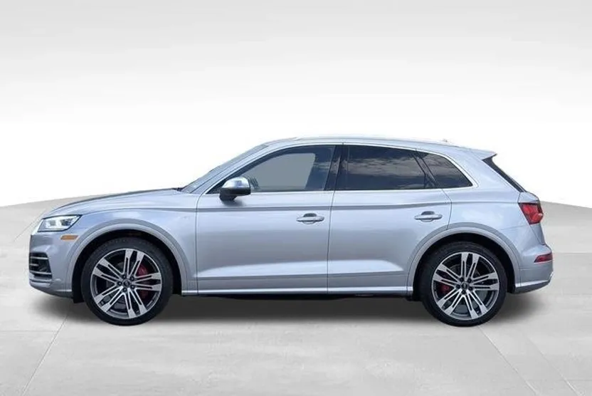 2018 Audi SQ5 Prestige photo 1