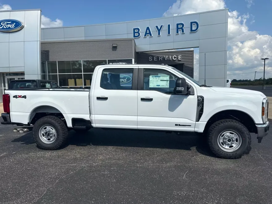 2025 Ford F-250 XL photo 1